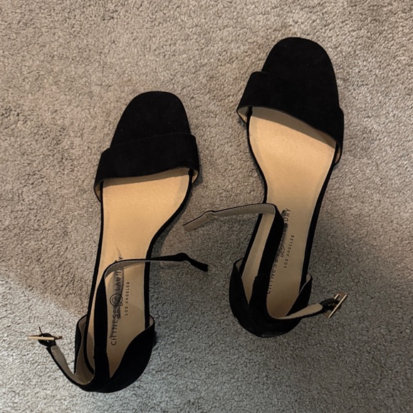 Chinese Laundry Black Heels - Picture 2 of 9